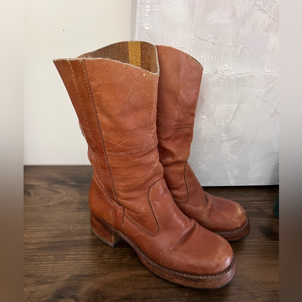 Vintage campus boots 7.5